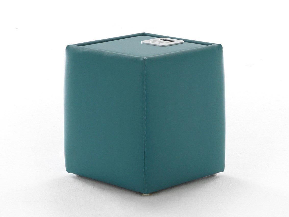 ARES Storage fabric pouf with docking station