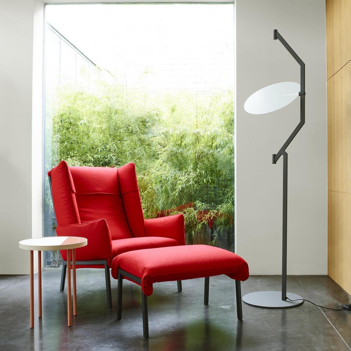 SKIA LED steel floor lamp