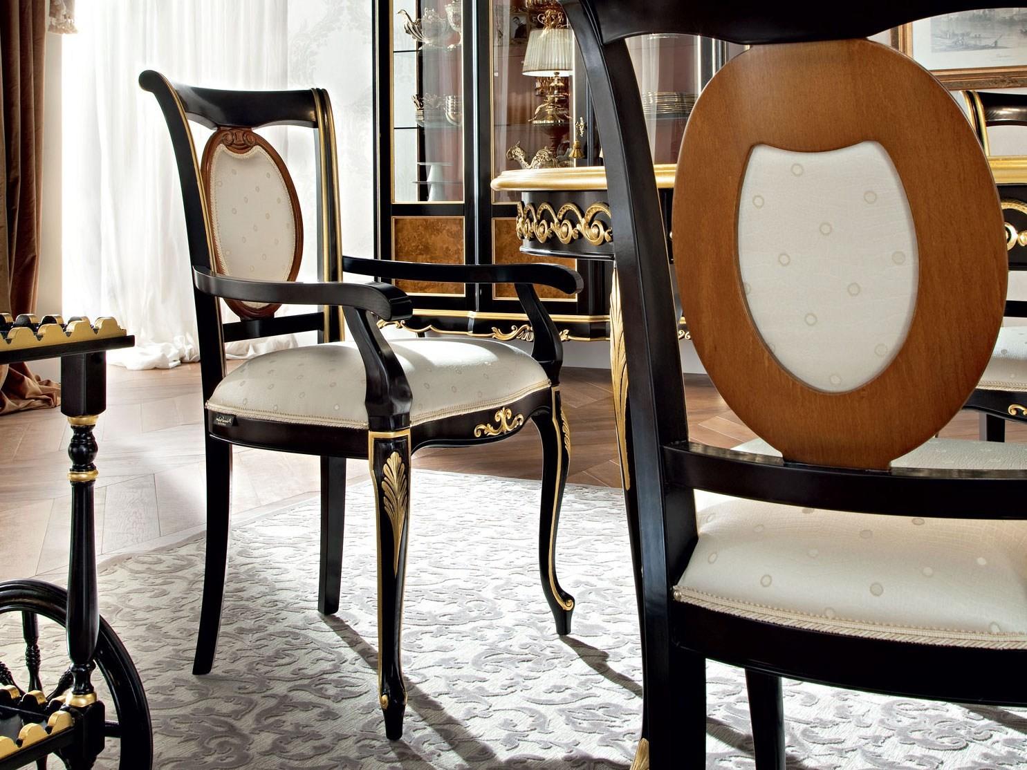 12510 Upholstered chair with armrests