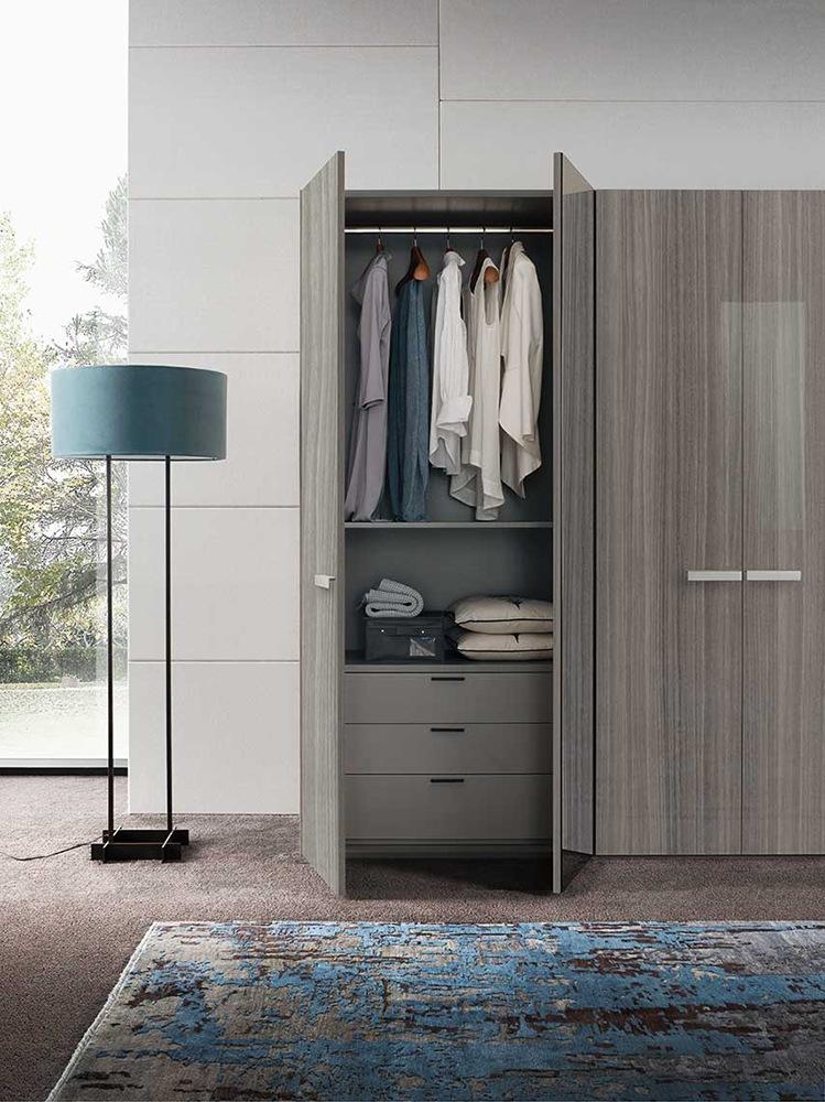 IRIS Veneer bedroom set