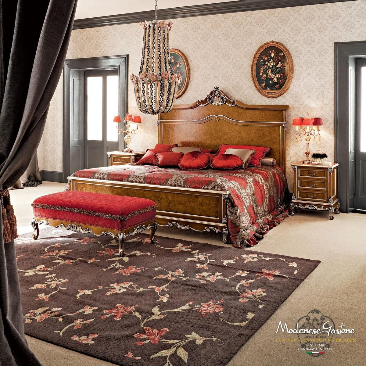 12202 Solid wood double bed