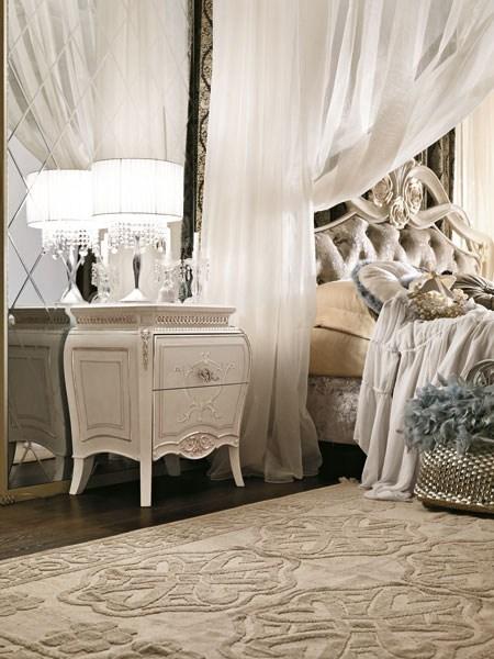 LA VITA E' IN SCENA Wooden bedroom set