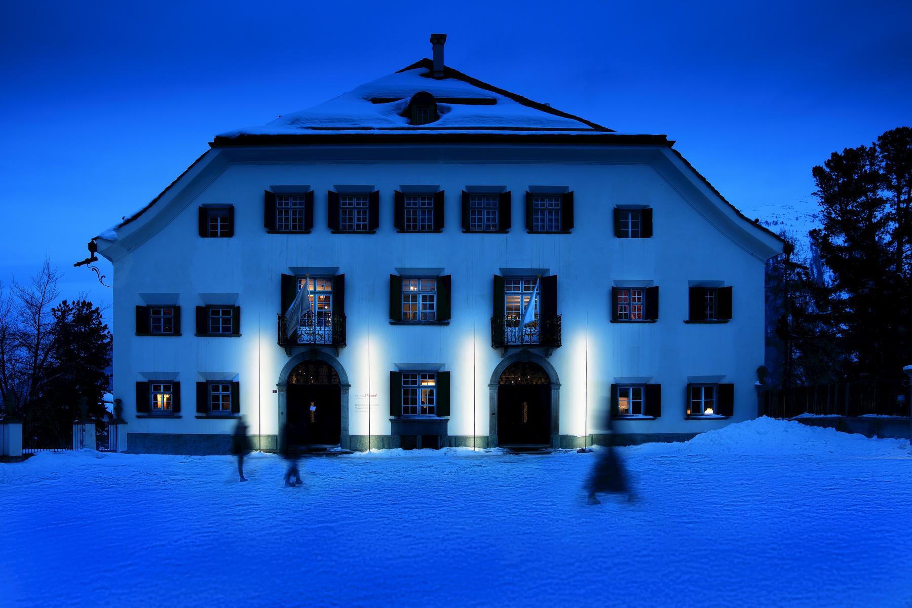 ORIGINE OUTDOOR LED glass-fibre and metal floor lamp