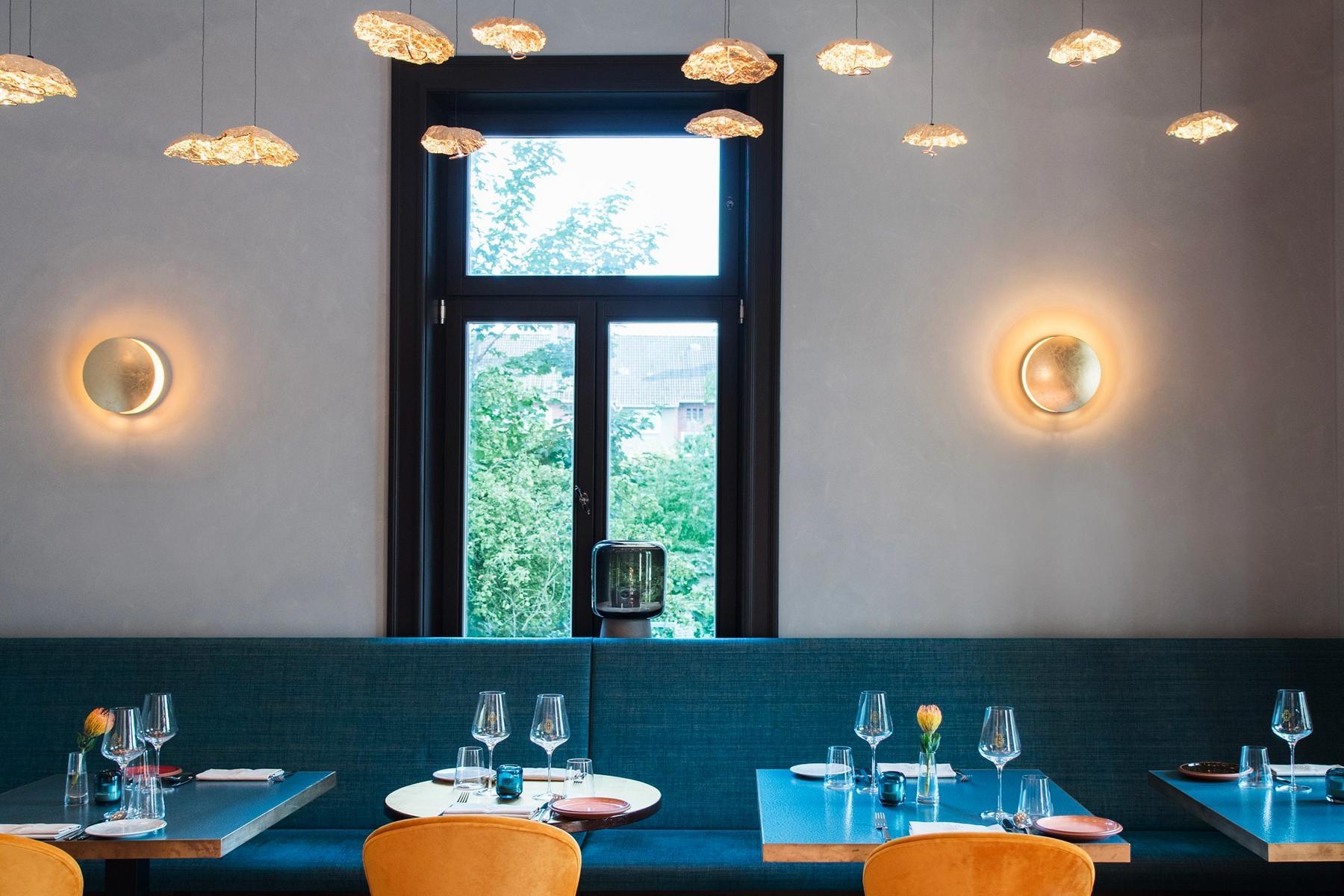 GOLD MOON CHANDELIER LED pendant lamp