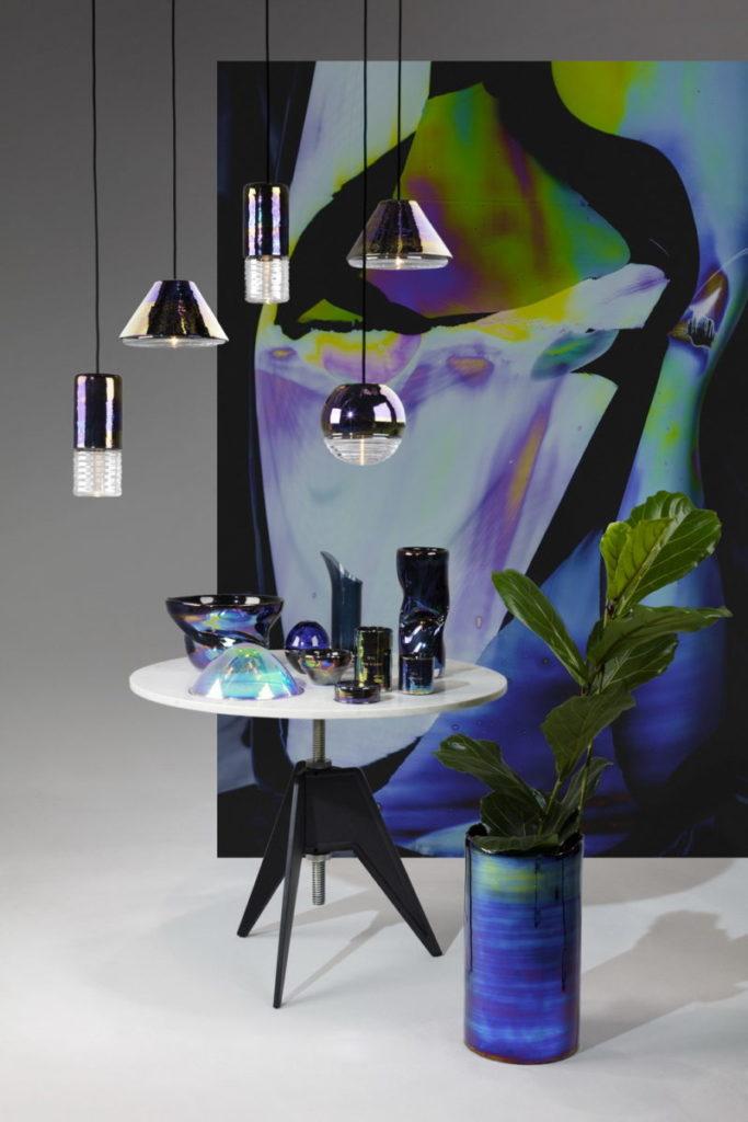FLASK Glass pendant lamp in a contemporary style