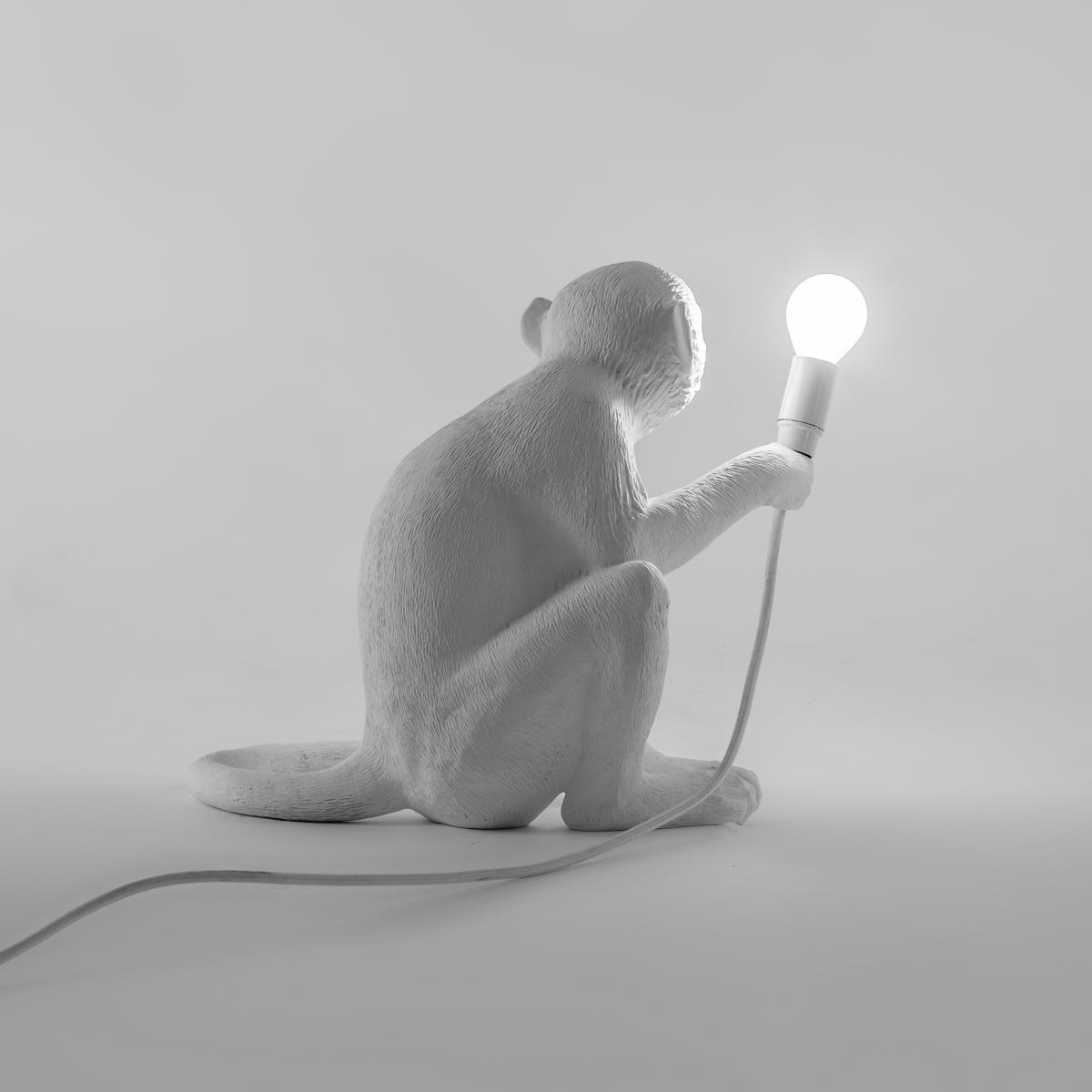 THE MONKEY LAMP SITTING LED resin table lamp