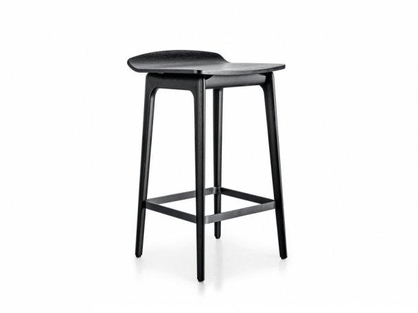 WOODY High solid wood stool with footrest