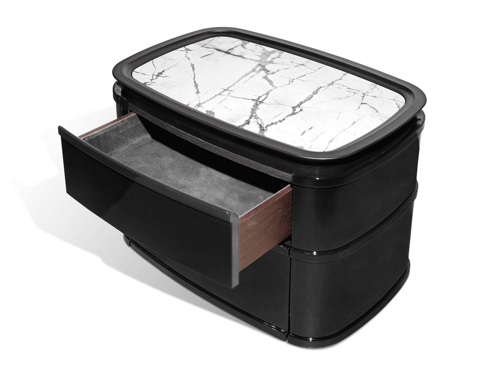 NOMOS Rounded wooden bedside table with drawers