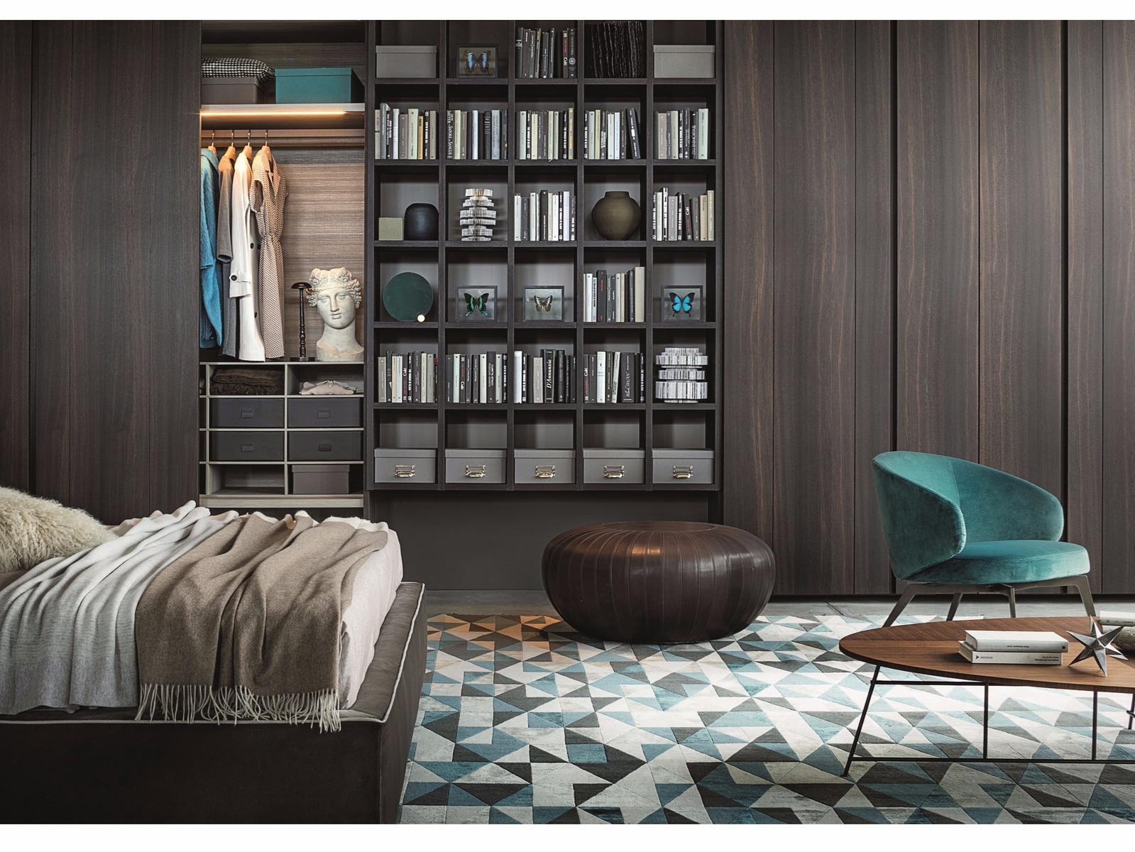 NAICA Wardrobe with coplanar doors custom