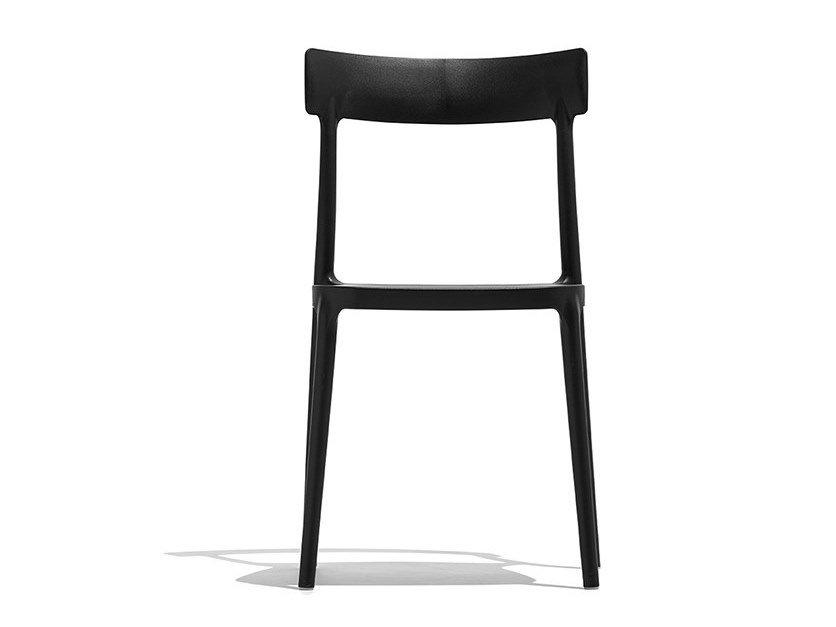 ARGO Stackable open back polypropylene chair