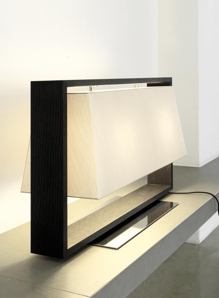 FRAME Oak table lamp