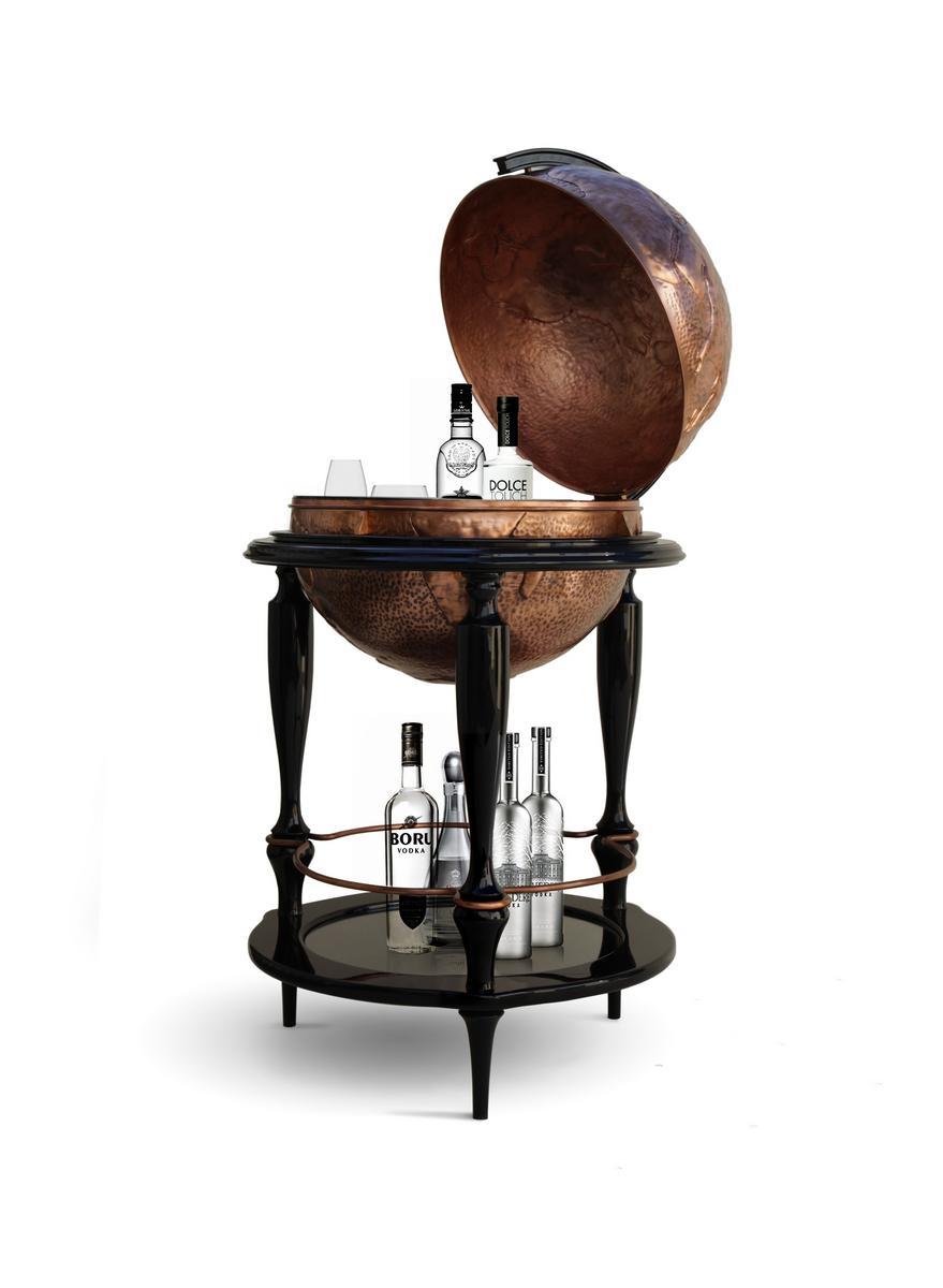 EQUATOR GLOBE Copper bar cabinet