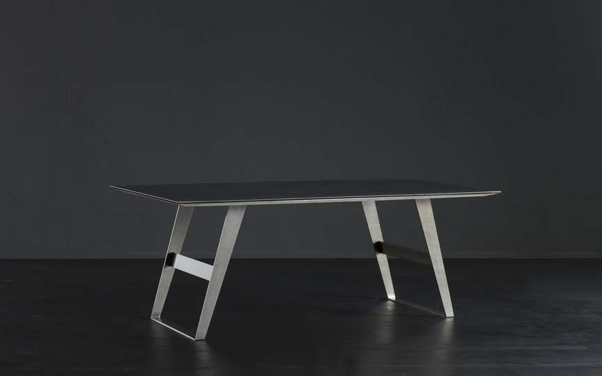 DETROIT + IRON Rectangular iron dining table