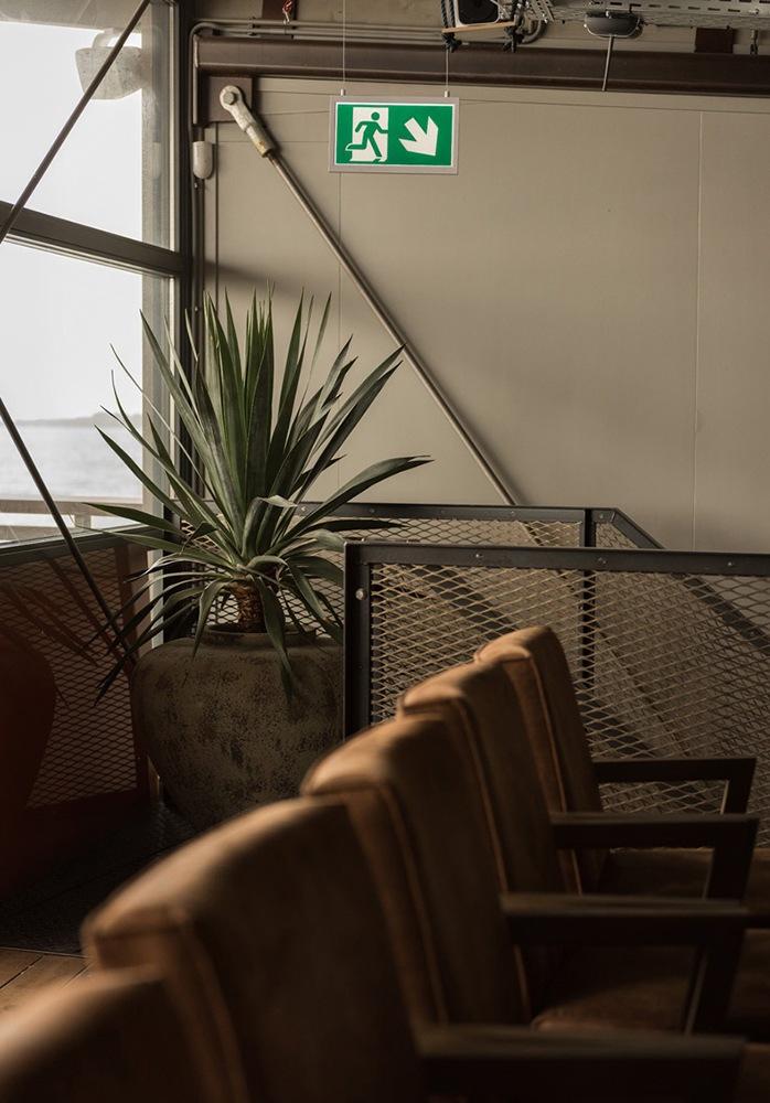 P-LIGHT Plastic pendant lamp in a contemporary style