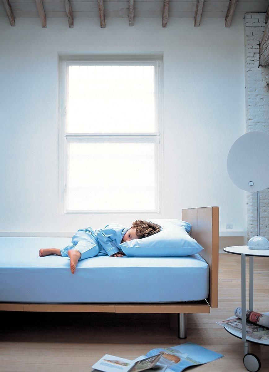 MILANO Fabric or leather height-adjustable double bed