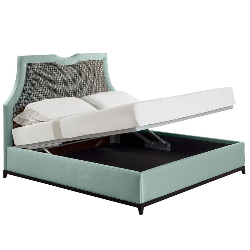 JOLO Lacquered bed with high headboard