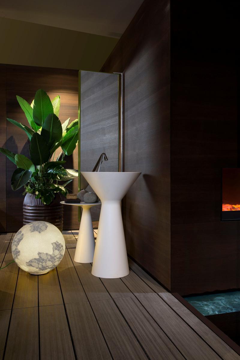 ULULÌ - ULULÀ Fiberglass floor lamp