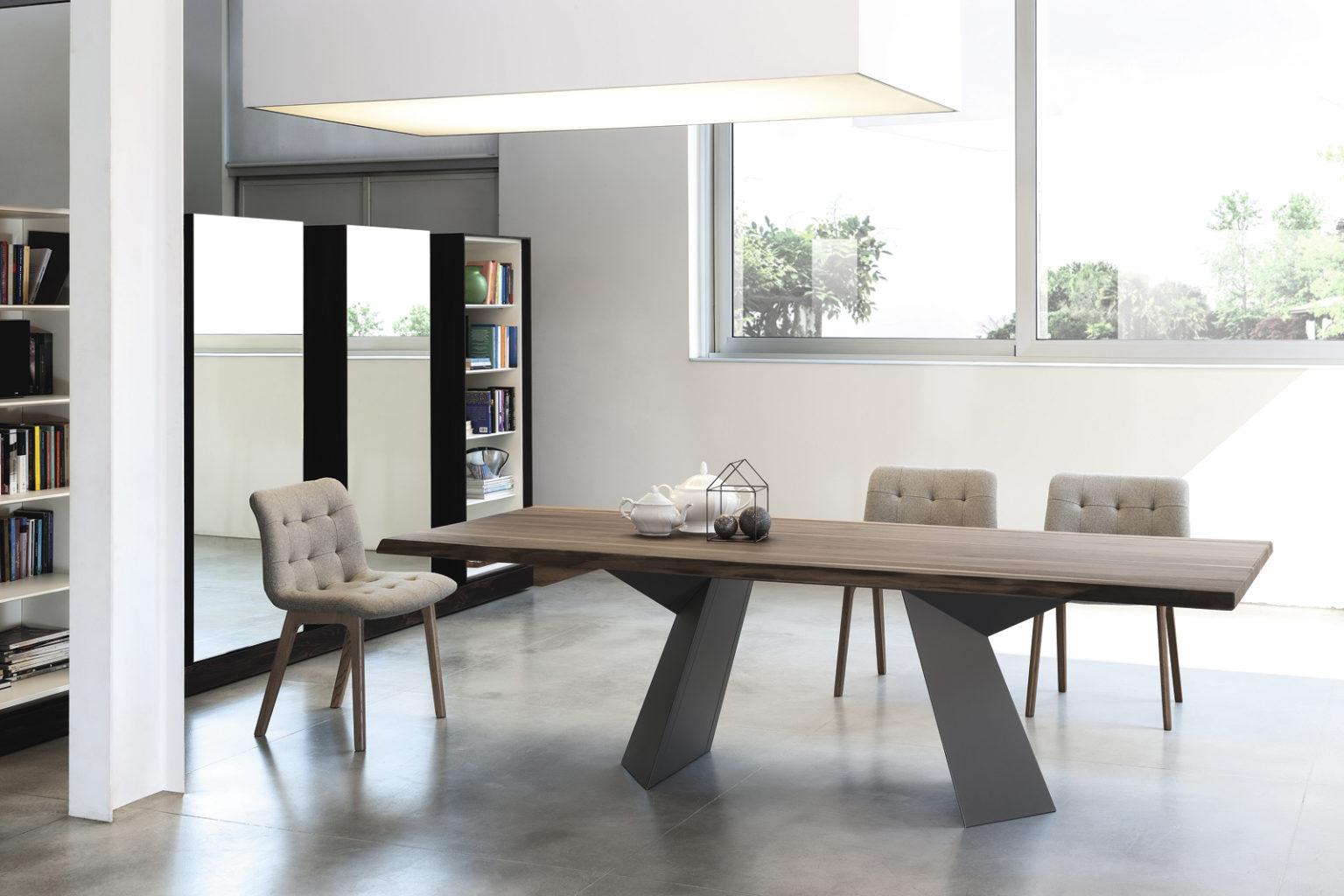 FIANDRE Rectangular tempered glass table