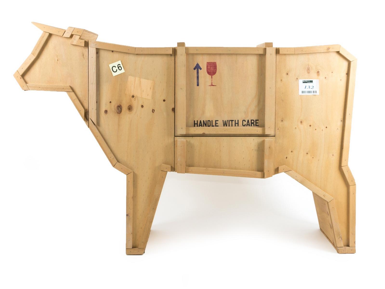 SENDING COW Wooden highboard with doors