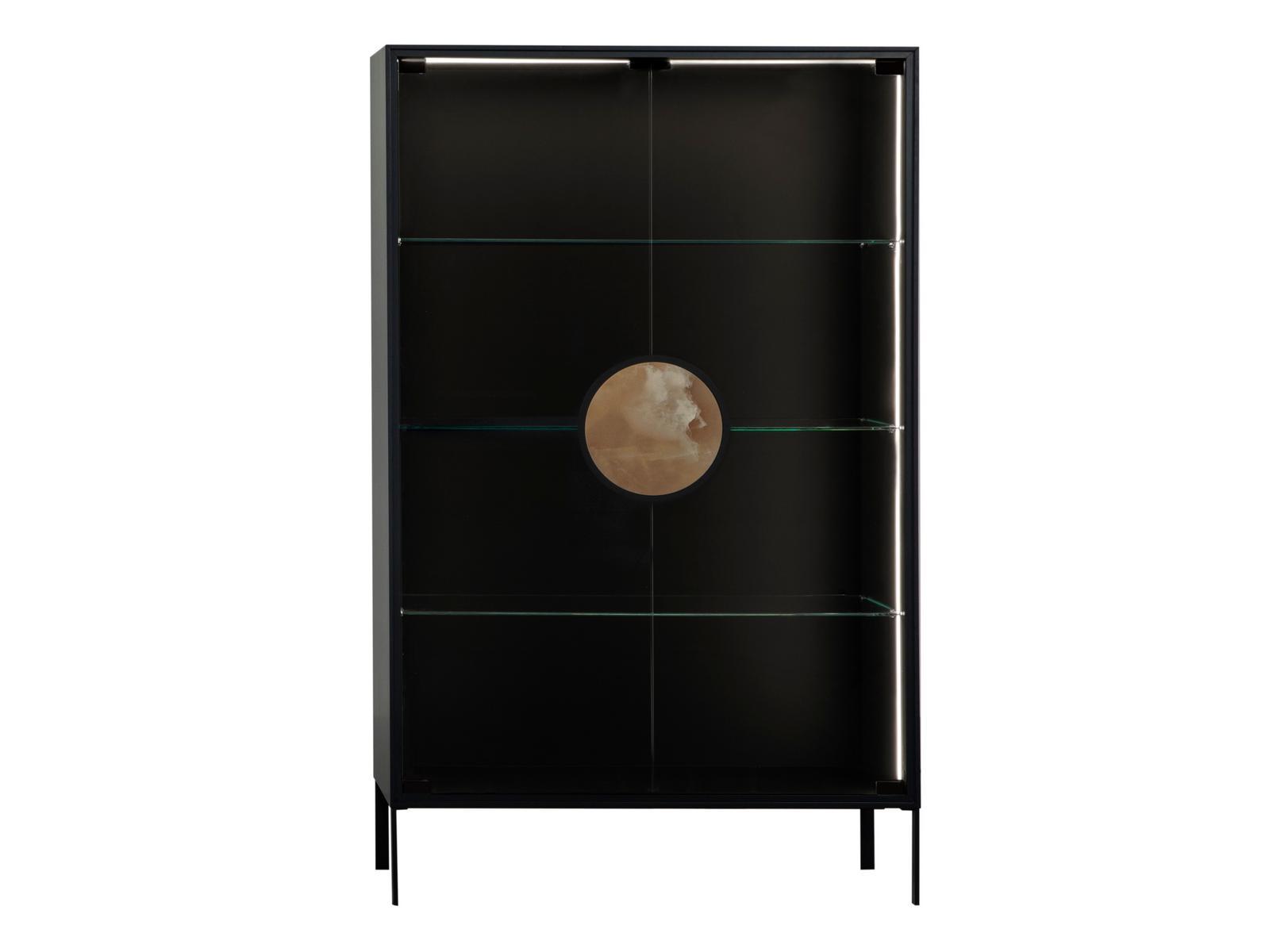 DOT Display cabinet with integrated lighting