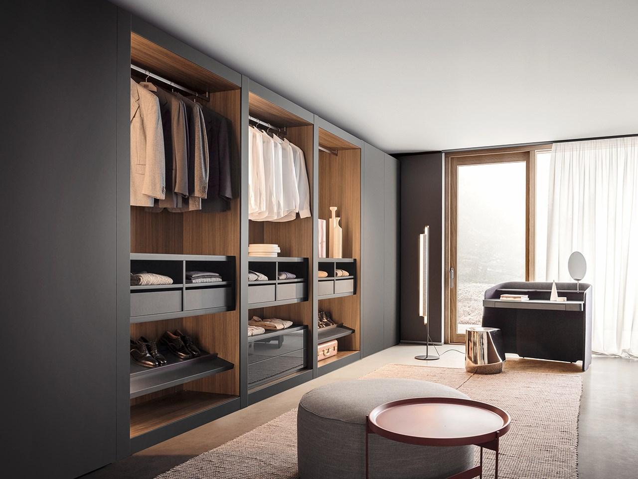 SIPARIO Sectional wooden walk-in wardrobe