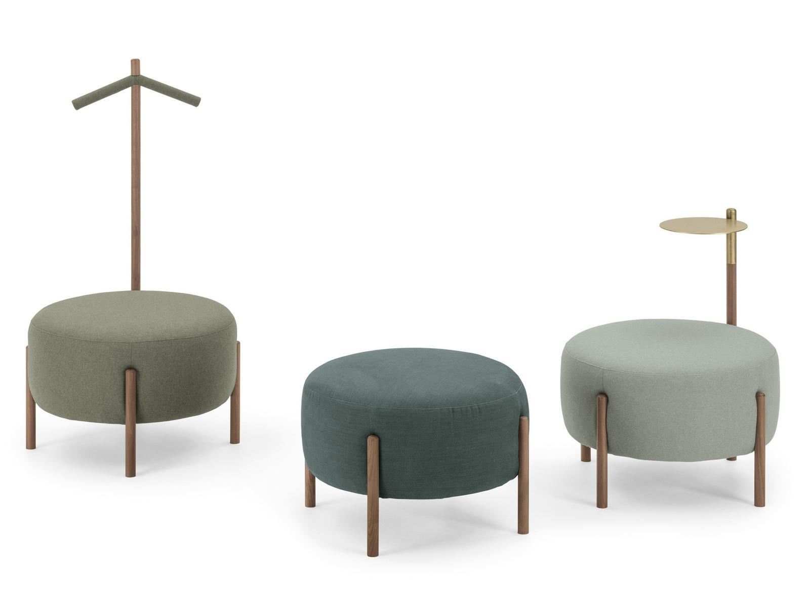 FLAG Upholstered round fabric pouf