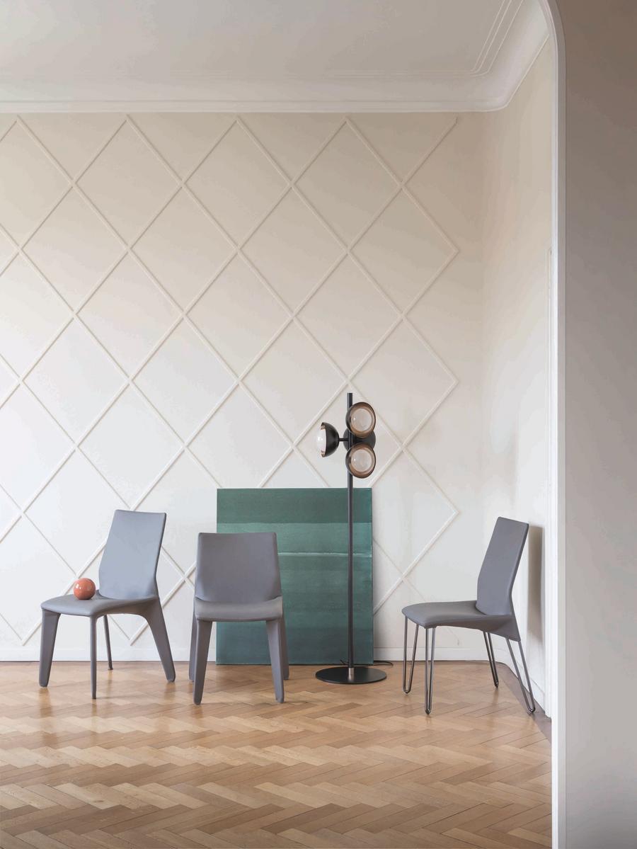 HERON Upholstered leather chair