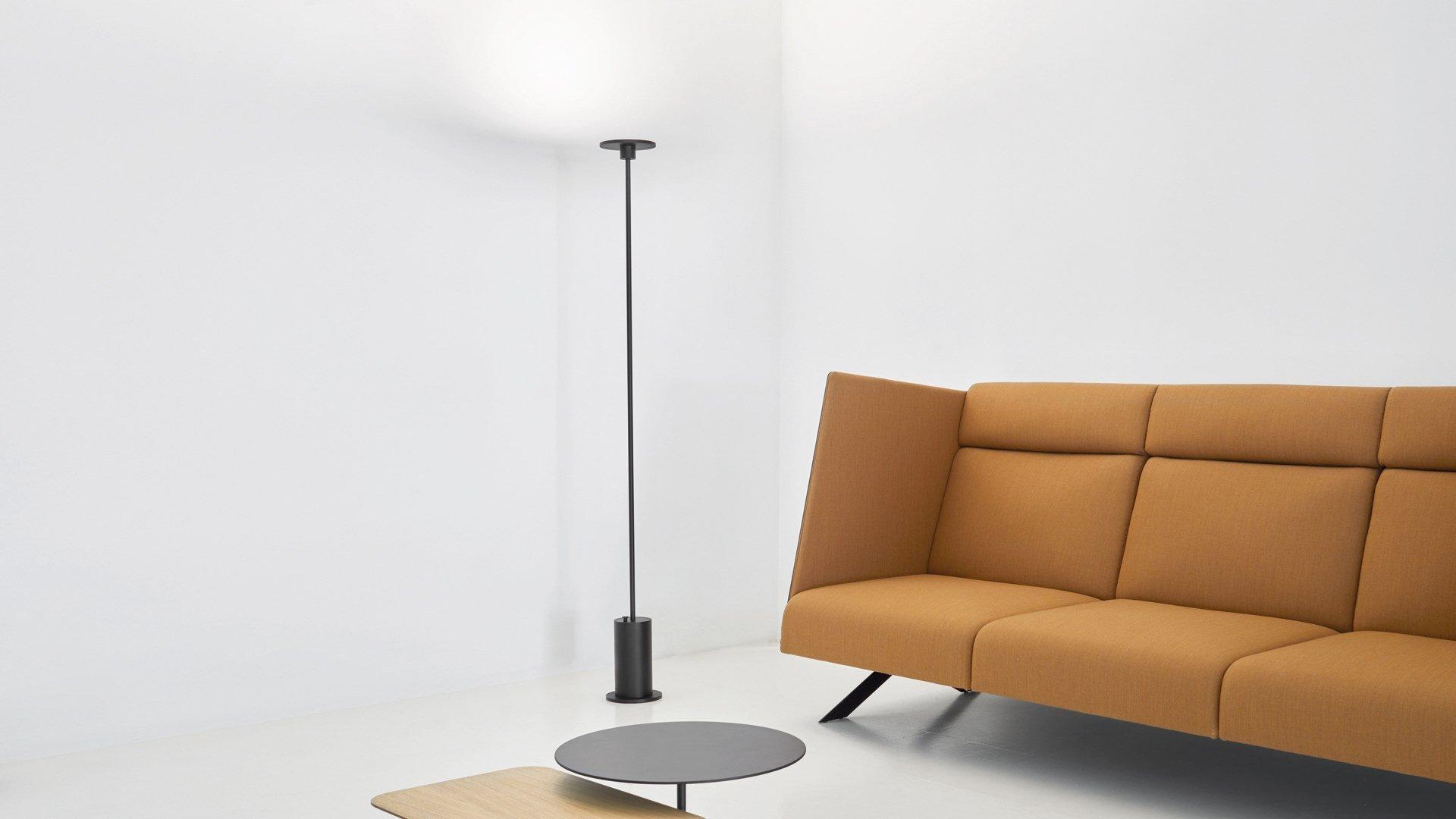 UP LED aluminium floor lamp with dimmer