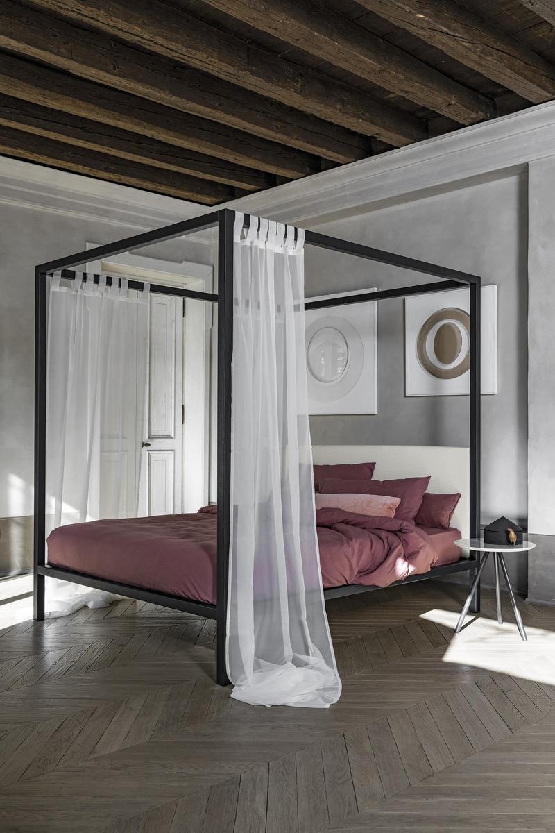 CEYLON Double bed