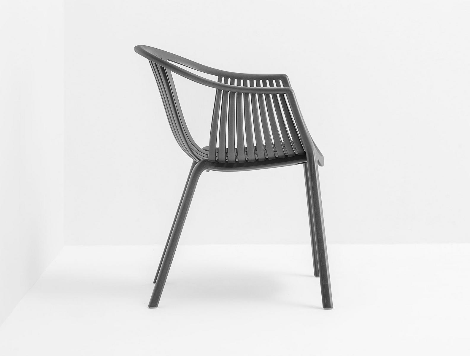TATAMI 306 Stackable polypropylene garden chair with armrests