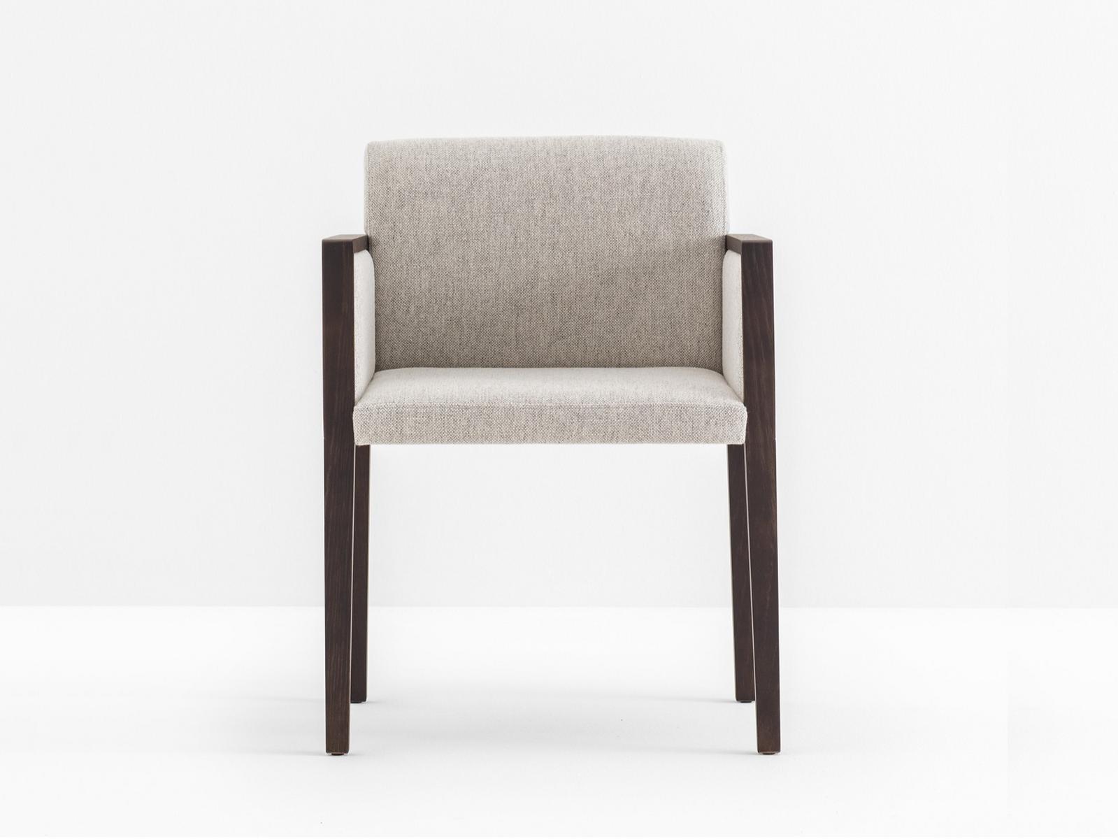 BOX 742 Honeycomb chair with armrests