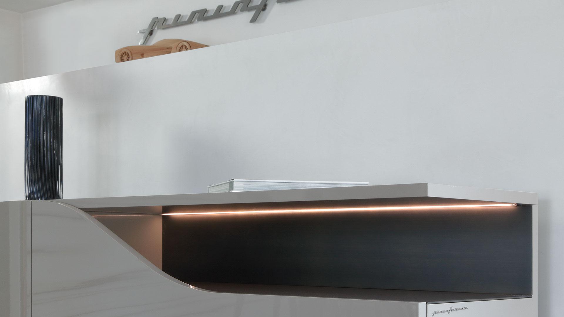 SEGNO Wooden sideboard