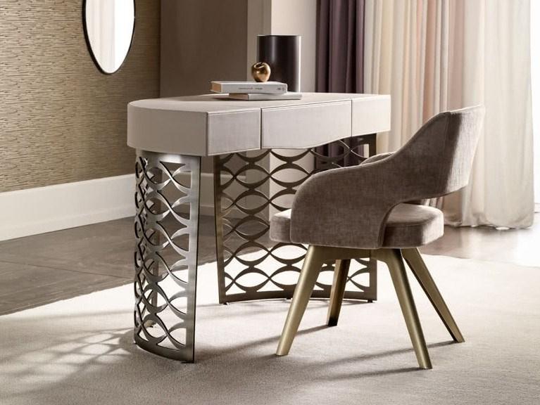 ADRIA Velvet chair with armrests