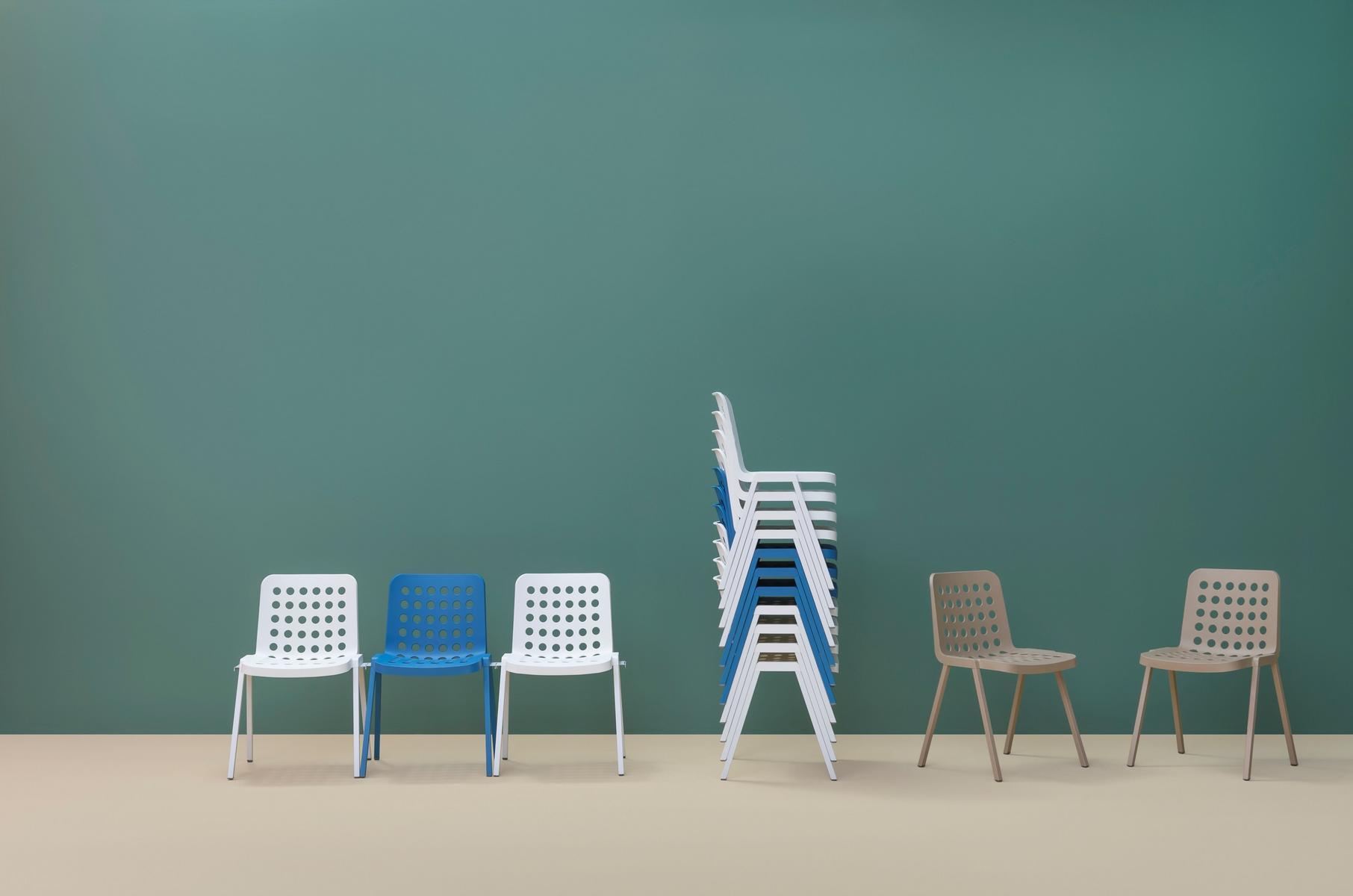 KOI-BOOKI 370 Polypropylene chair