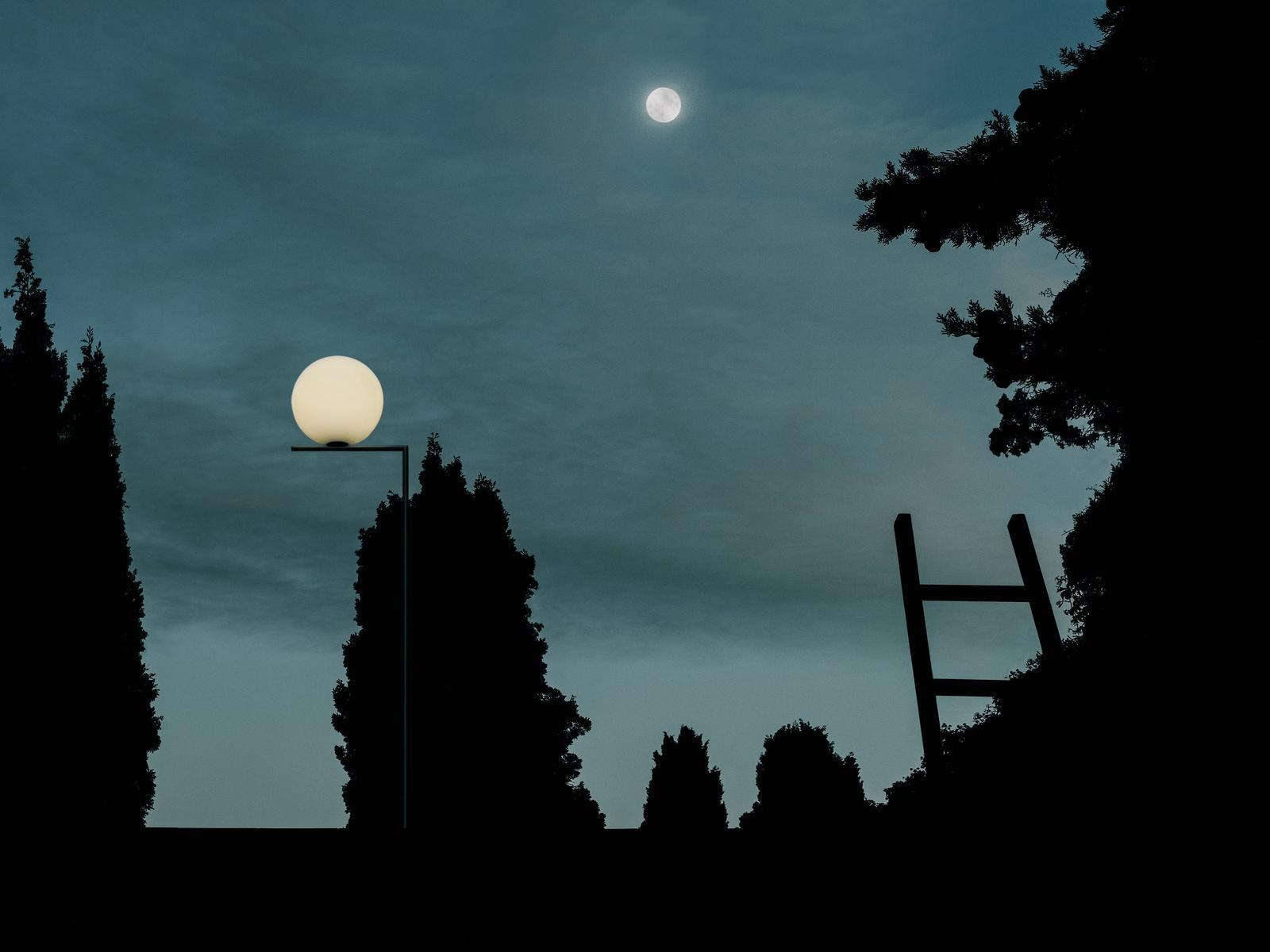 IC LIGHTS F2 OUTDOOR LED floor lamp