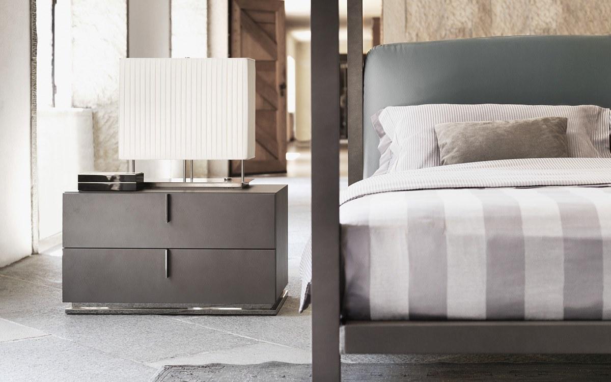 ARI Bedside table with drawers