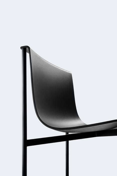OMBRA Chair with armrests