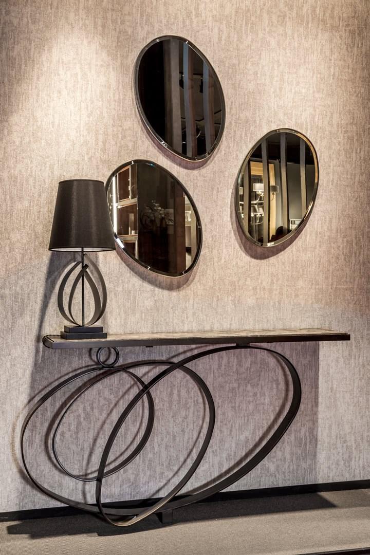 STONE Oval wall-mounted framed iron mirror