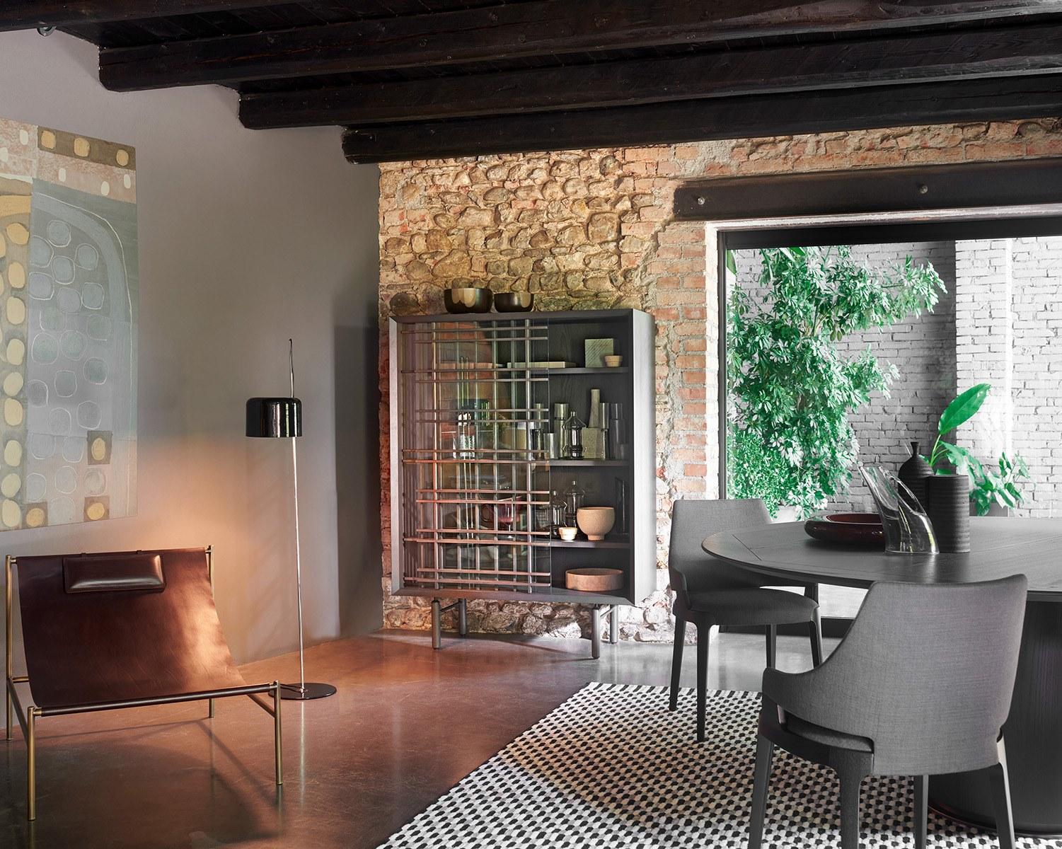 SEN Wood and glass highboard with sliding doors