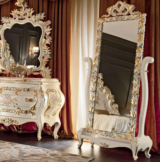11627 Freestanding framed mirror