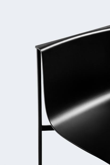 OMBRA Chair with armrests