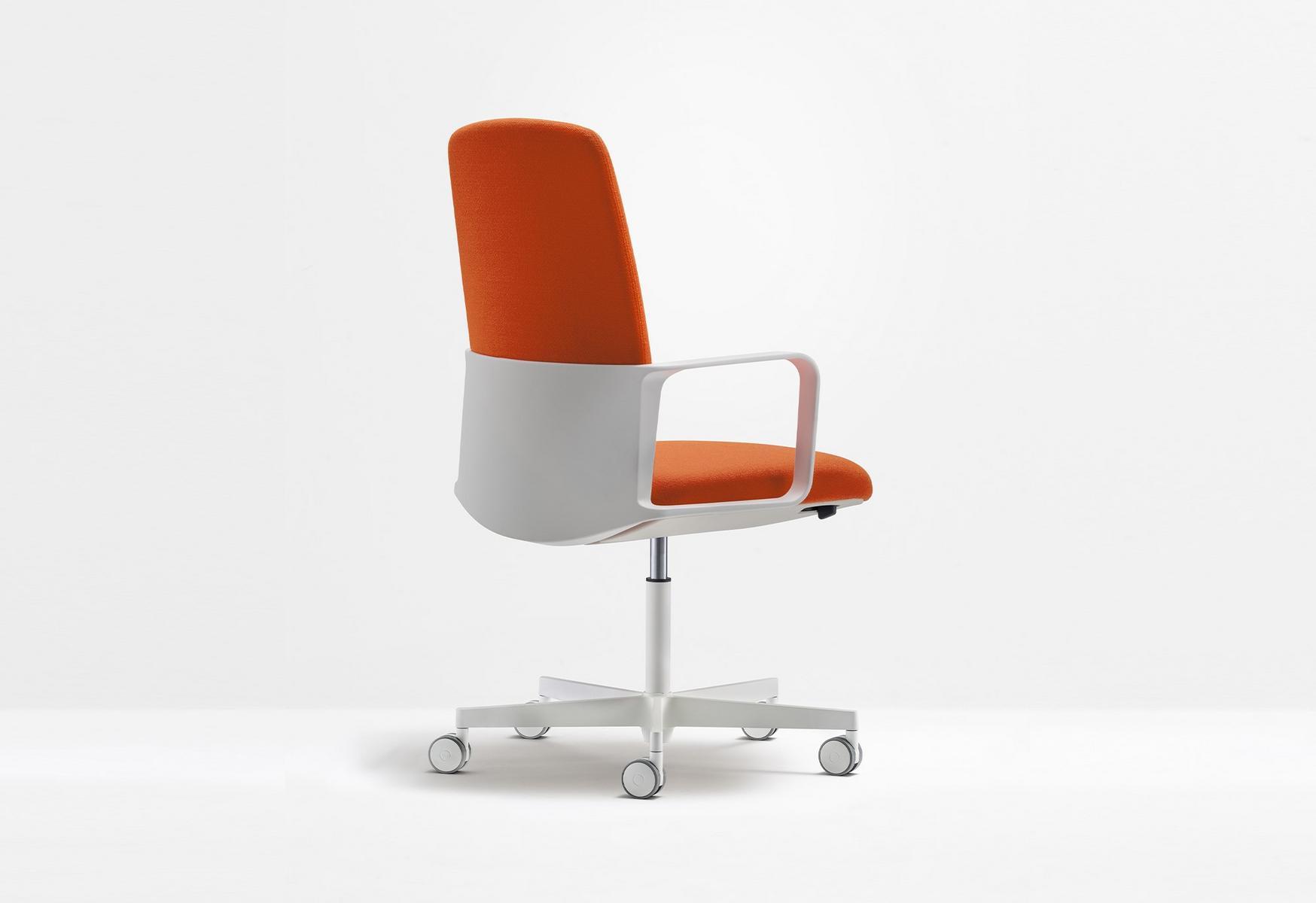 TEMPS 3765 Fabric task chair with 5-Spoke base