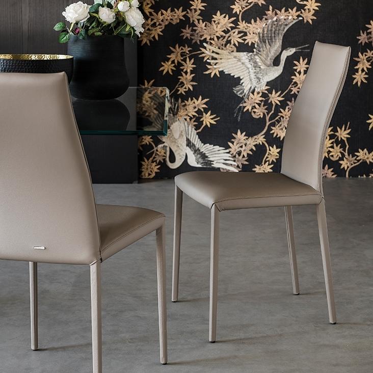 KAY Leather chair