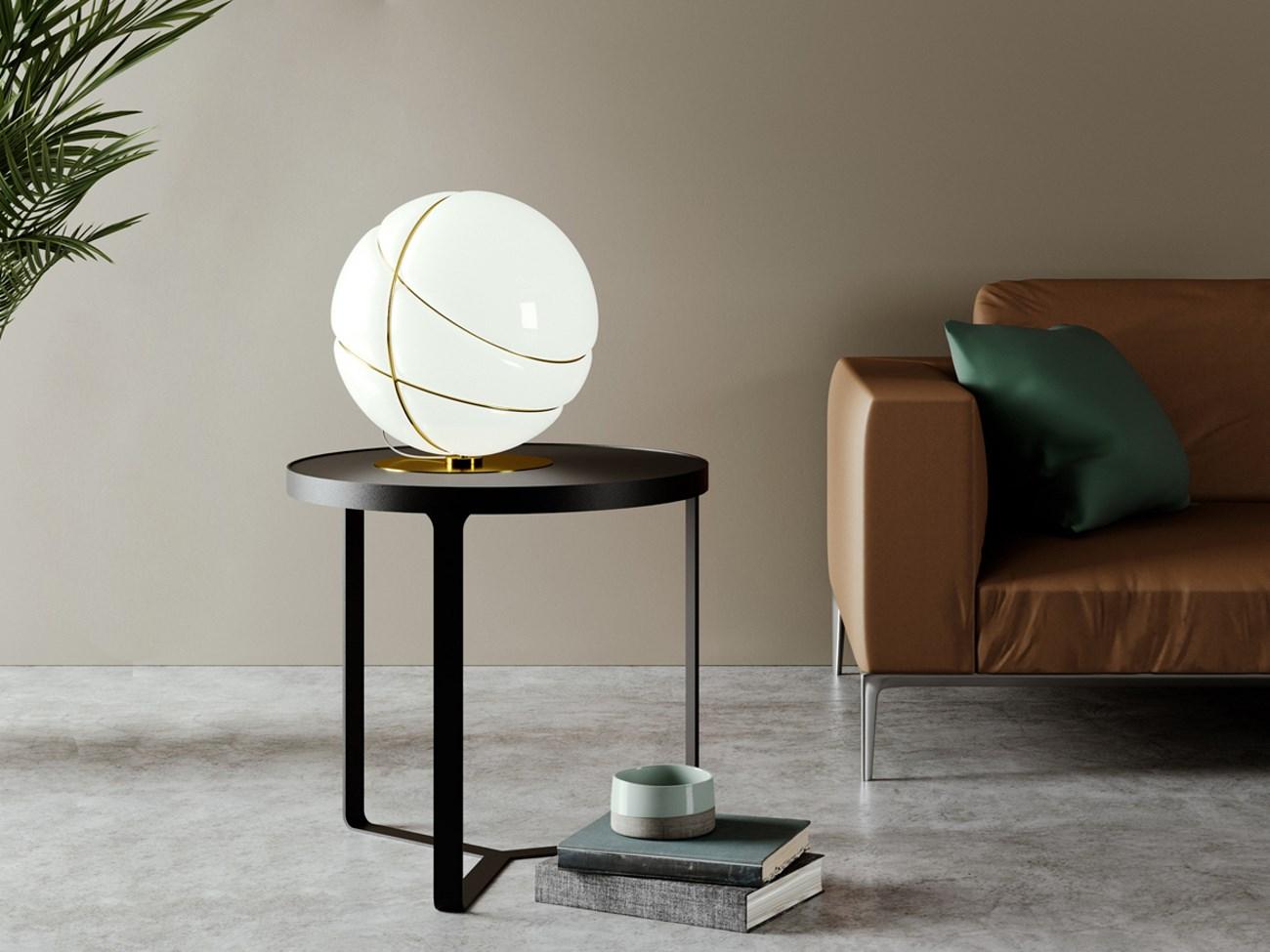 ARMILLA Blown glass table lamp
