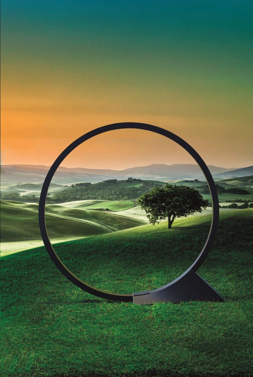 O' LED aluminium floor lamp