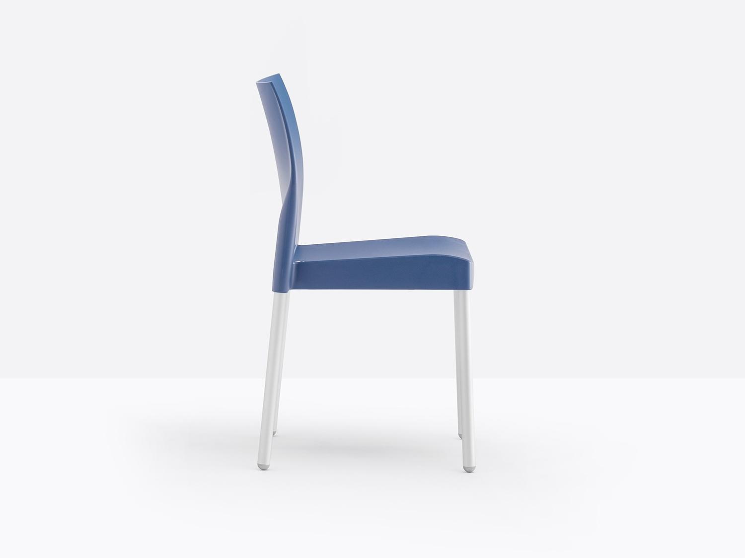 ICE 800 Stackable polypropylene chair