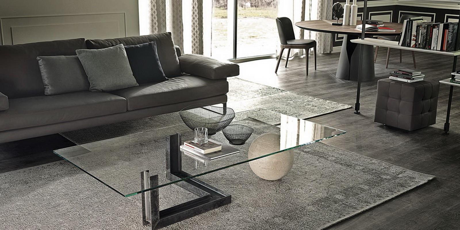 LEVANTE Oval glass coffee table