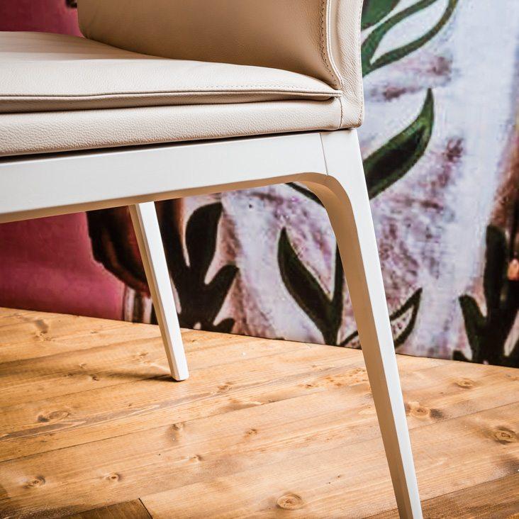 SOFIA Leather chair
