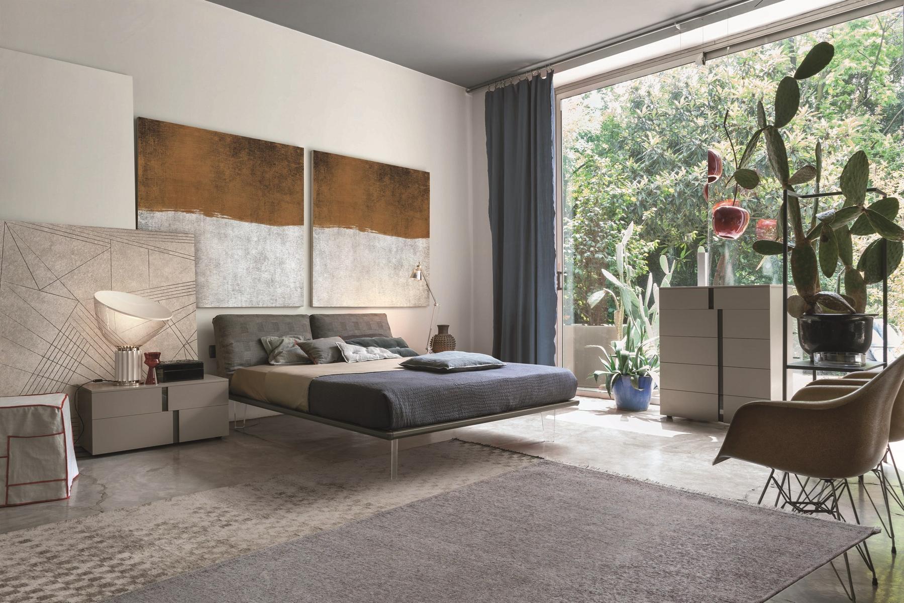 PIUMA Double bed with upholstered headboard