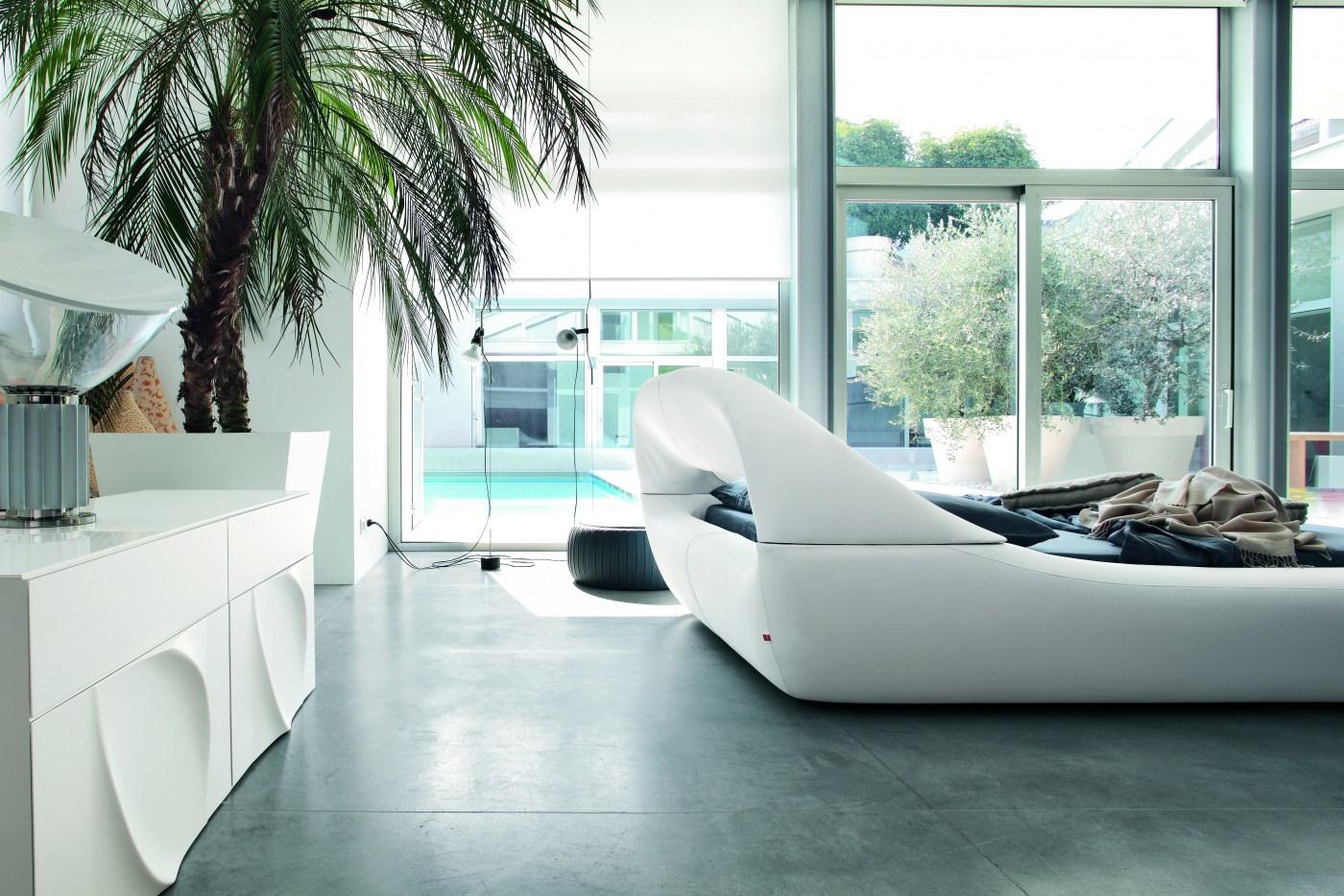 SLEEPY Upholstered leather double bed